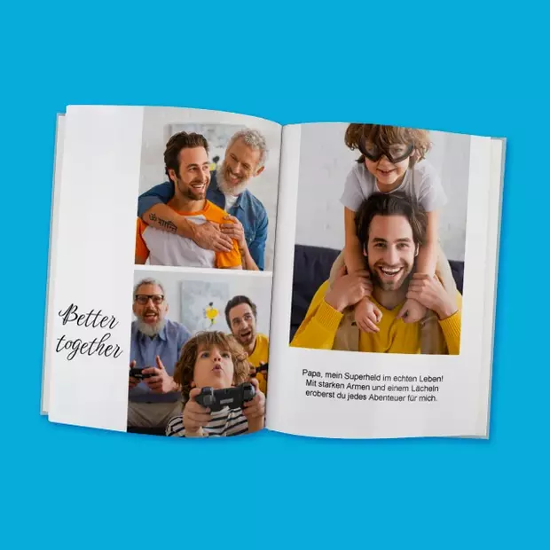 Halte gemeinsame Lieblingsmomente in einem Fotobuch fest und verschenke es zum Vatertag oder einem anderen Anlass. Du kannst es mit Fotos von Papa, Opa und Sohn füllen. 