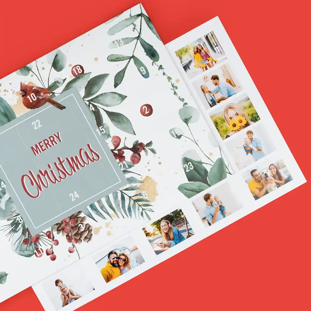 Foto-Adventskalender mit Weihnachtsdesign und Poster Adventskalender selbst gestalten mit schönen weihnachtlichen Designs und eigenen Fotos.