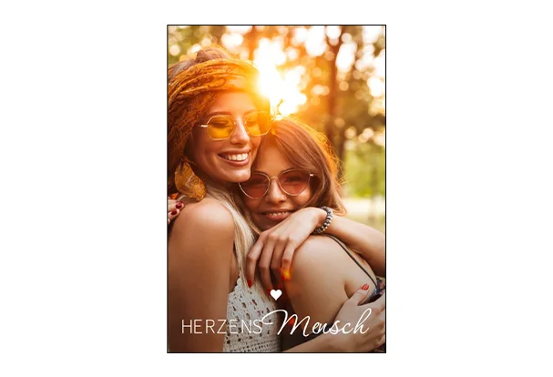 Design „Herzensmensch“ für alle Poster vom eigenen Foto im Hoch- und Querformat, sowie unterschiedlichen Größen. Ein Poster für deine beste Freundin mit Design-Schrift.