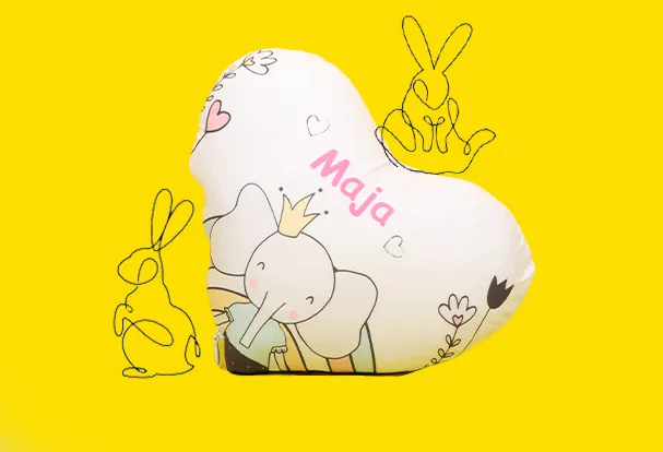 Fotokissen in Herzform, mit kindlichem Elefantenmotiv und individuellem Text – ein Ostergeschenk mit Kuschelfaktor