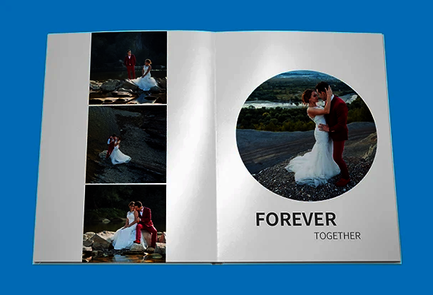 Aufgeschlagenes Hochzeitsfotoalbum mit Collage aus Hochzeitsbildern und großem Paarfoto im Kreisformat