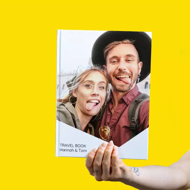 ORWO: Fotoalbum erstellen für unvergessliche Traumurlaube Deine Traumreise neu erleben: ORWO's A4-Hardcover-Fotobuch macht Fotoalbum gestalten zum lebendigen Fest der Erinnerungen.