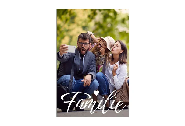 Design „Familie“ für alle Poster vom eigenen Foto im Hoch- und Querformat, sowie unterschiedlichen Größen. Zeige deine Lieben im Großformat.