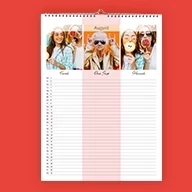 Der Terminkalender im A3-Format mit drei Spalten und persönlichem Foto über jeder Spalte bietet genügend Platz für Eintragungen. Organisiert durch das Jahr mit ORWO.