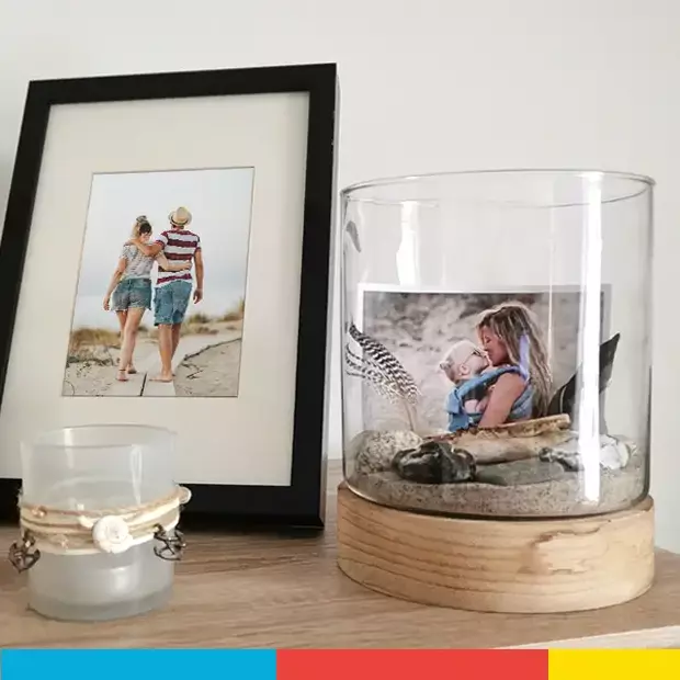 Urlaubsfotos in Szene setzen im Erinnerungsglas Ein Erinnerungsglas mit Foto basteln. Eine kreative Idee, um deine Urlaubsfotos in Szene zu setzen.