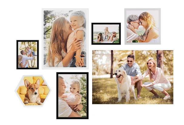 Unsere großformatigen Fotoprodukte für die Wand gibt es in den verschiedensten Ausführungen. Ob als Poster, Leinwand oder Framenator - hier findest du deine Favoriten.