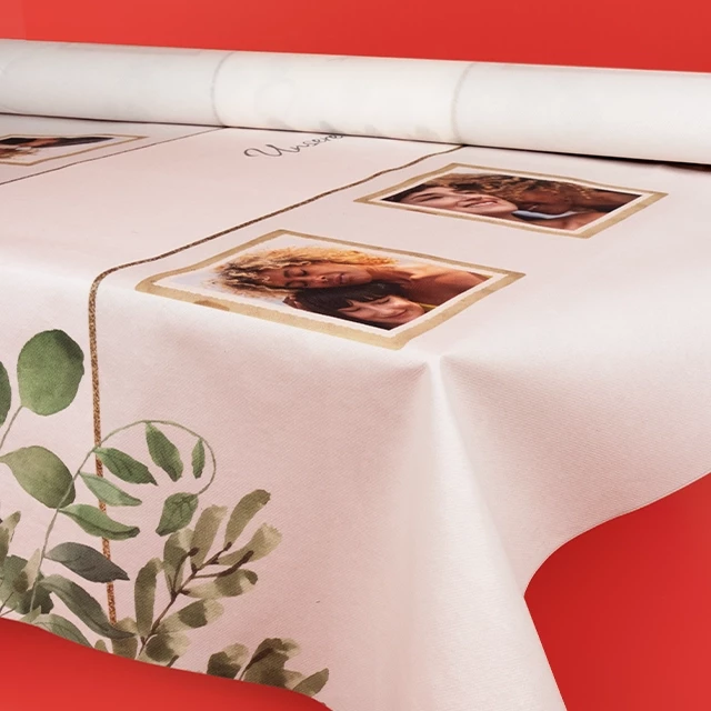 Tischdecke bedrucken lassen, hochwertig, einzigartig Hochwertigen Tischläufer selbst gestalten und eine tolle Dekoration erschaffen. Praktischerweise sieht er nicht nur gut aus, sondern schützt auch den Esstisch.