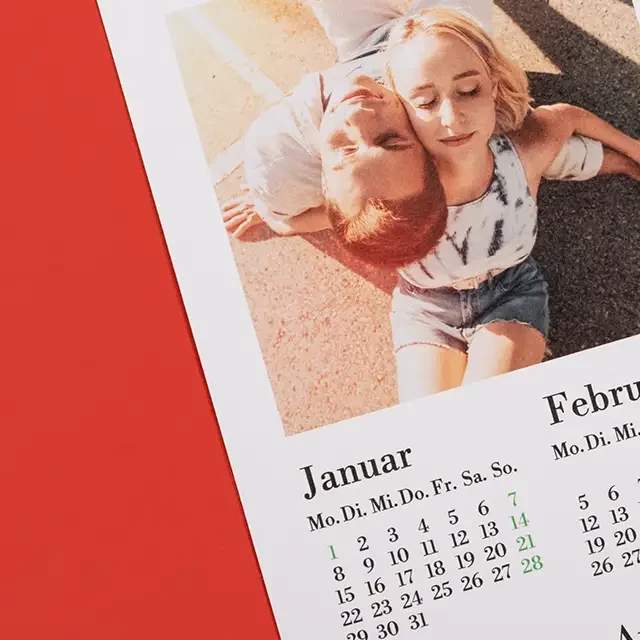 Jahreskalender gestalten - Dein persönlicher Kalender Wandplaner selbst gestalten – nutze unsere Vielzahl von Design-Optionen, um deinen Wandplaner selbst zu kreieren und deinen Raum optimal zu organisieren.
