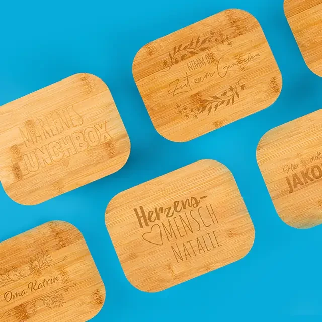 Personalisierte Lunchbox, verschiedene Designvorlagen Zahlreiche Designvorlagen stehen dir beim Gestalten deiner Lunchbox zur Verfügung. In den meisten Fällen passt es super, die Lunchbox mit Namen zu versehen.