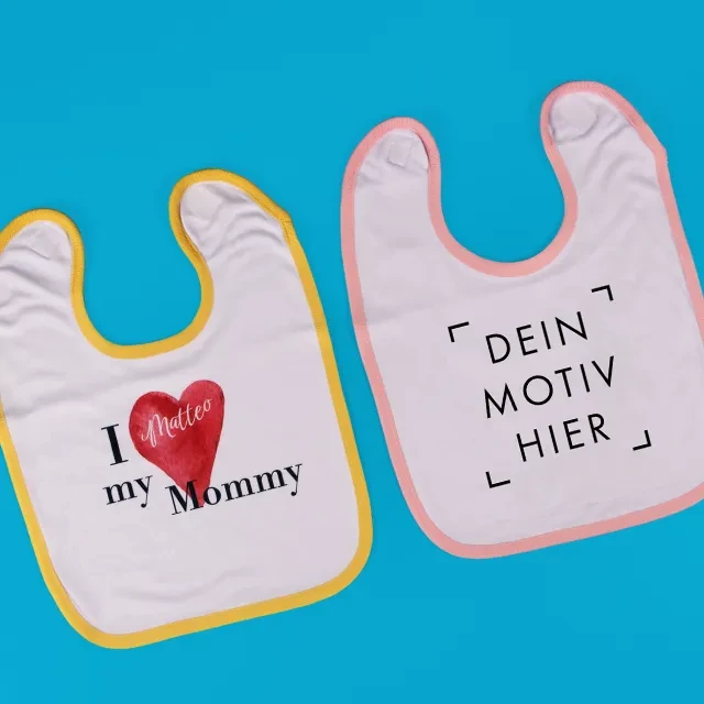 Lätzchen personalisiert, hinten Frottee, vorne Polyester Hochwertige Babylätzchen mit Namen bei ORWO selbst gestalten und bestellen. Die Lätzchen sind in verschiedenen Farben erhältlich und können individuell gestaltet werden.