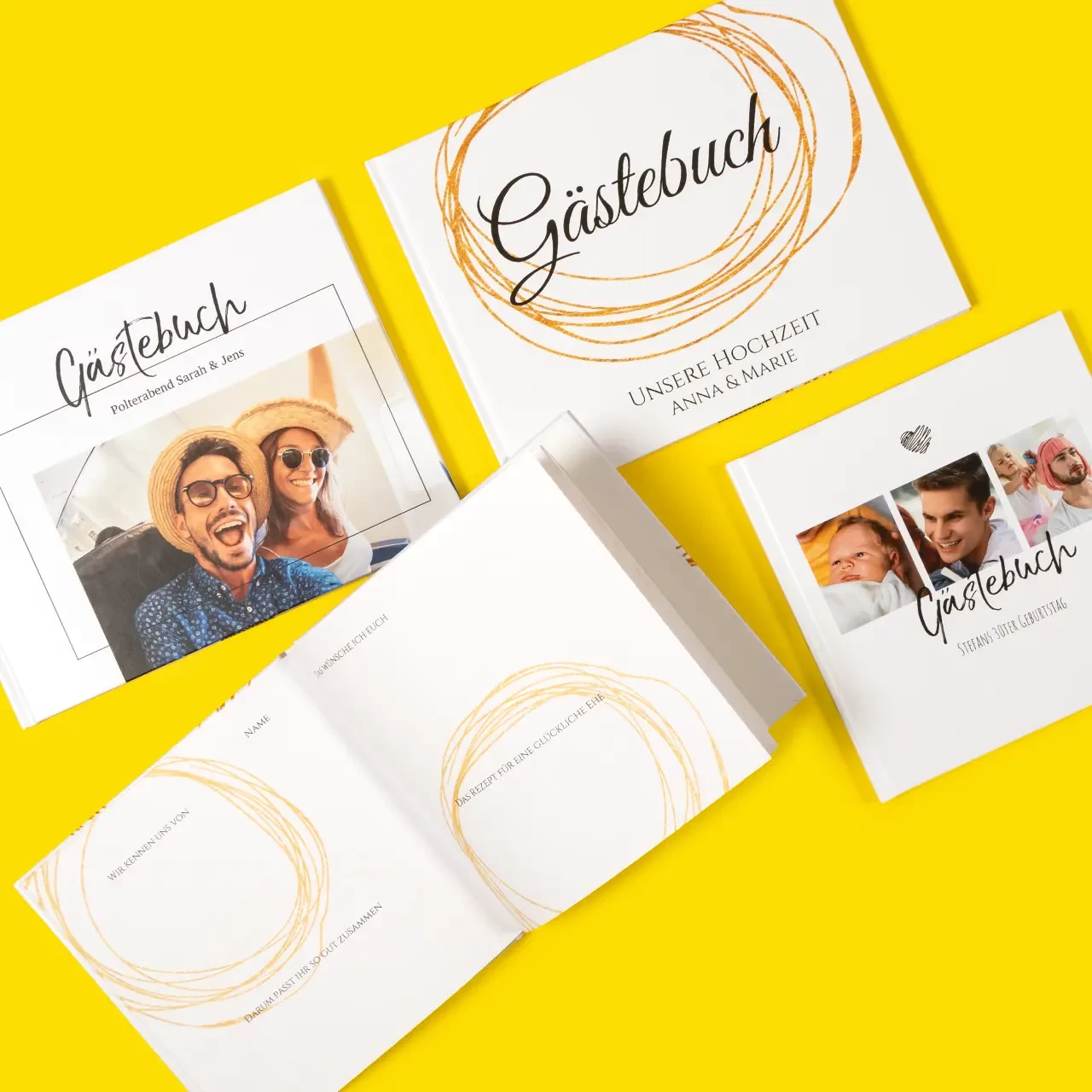 Gästebuch zur Hochzeit gestalten für herzhafte Erinnerungen Klassische Gästebücher für die Hochzeit liegen auf gelbem Untergrund und präsentieren Gestaltungsmöglichkeiten, die sich super für Gästebücher eignen.
