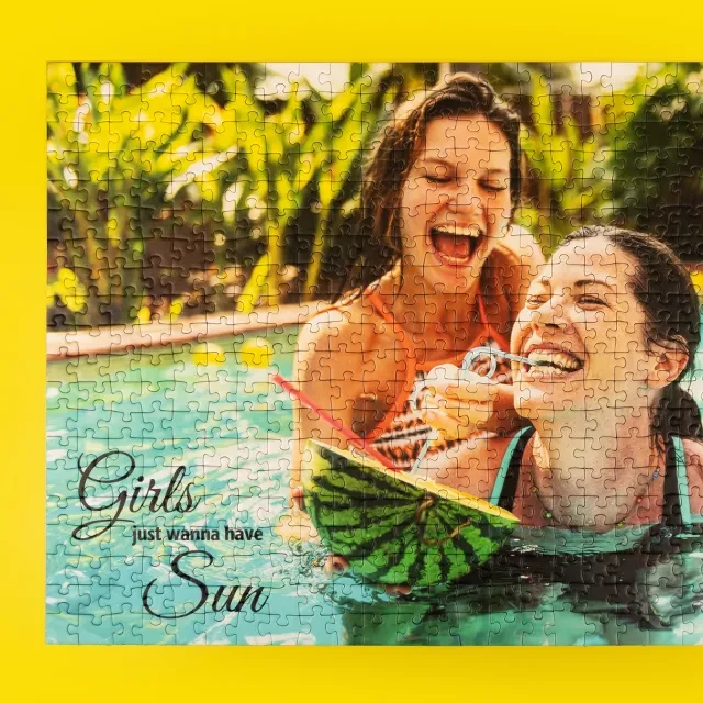 Ravensburger Puzzle selber gestalten mit tollen Design-Vorlagen. Du kannst aber auch ganz allein selbst kreativ werden und selbst einzigartige Designs erstellen.