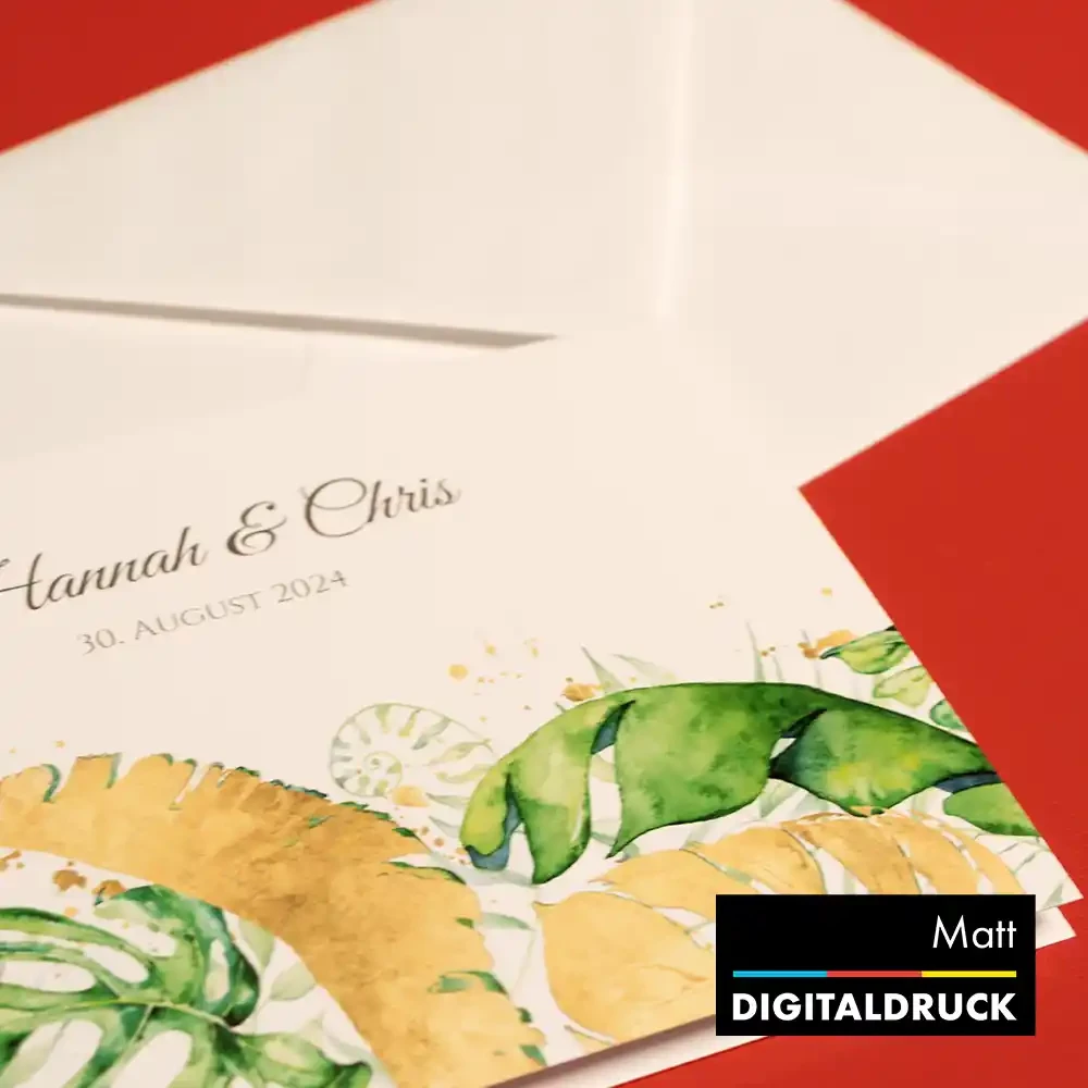 Karten gestalten und über große Entfernung ein Gefühl der Nähe zu deinen Liebsten aufrechterhalten. Besonders edel wirkt die Karte durch das matte Digitaldruckpapier.