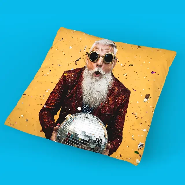 Kirschkernkissen mit Foto, waschbar in der Handwäsche Kirschkernkissen können beidseitig und vollflächig mit genialen Fotos bedruckt werden. Sei kreativ und gestalte einfach drauf los im ORWO Online-Designer.