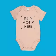 Baby Body bedrucken, beidseitiger, individueller Druck Baby Body mit Namen bedrucken und dabei der Kreativität freien Lauf lassen. Der Body ist beidseitig bedruckbar und kann individuell von dir gestaltet werden.
