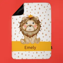 Personalisierte Fotodecke für Kinder mit Löwenmotiv und Name „Emely“.