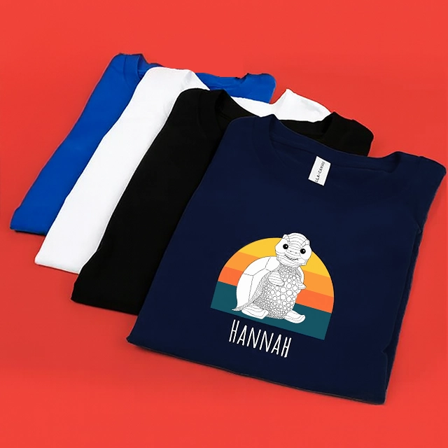 Lass Kindershirts von ORWO bedrucken. Dir stehen dabei verschiedene Farben zur Auswahl. Wähle die für dein Design passendste Farbe und bestelle jetzt.