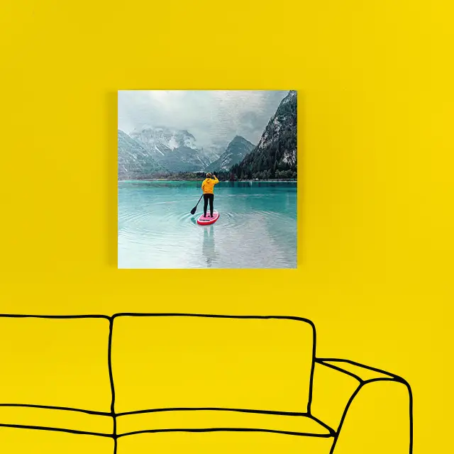 Foto auf Alu Dibond – modern, als quadratisches Wandbild Unsere Alu Dibond Bilder im quadratischen Format setzen deine Lieblingsfotos von deinem Urlaub stilvoll in Szene und sorgen für eine moderne Wandgestaltung.