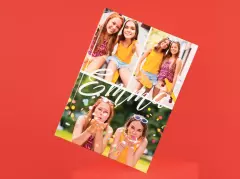 Personalisiertes Notizbuch, liniert oder kariert oder blanko Notizbuch selbst gestalten. Mit den 144 Seiten im Inneren ist dir eine Menge Platz geboten, um all deine Gedanken, Ideen, Skizzen und To-Do's festzuhalten.