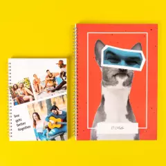 Collegeblock Cover selbst gestalten. Magst du es lieber kompakt oder brauchst du viel Platz für deine Gedanken? Je nach dem kannst du die Größe des Collegeblocks wählen.
