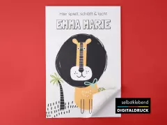 "Gestalte deinen Raum mit unserem selbstklebenden Poster – hochwertiger Digitaldruck auf praktischem, selbstklebendem  Polyester-Gewebe für einfaches Aufhängen."