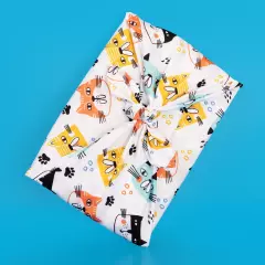 Furoshiki, Mikrofaser, 100% Polyester, vollflächig bedruckt Bestelle jetzt dein einzigartiges Geschenktuch bei ORWO. Du kannst das Tuch mit eigenen Fotos oder vorgefertigten Designs vollflächig bedrucken lassen und bestellen.