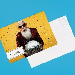 Postkarte selbst gestalten, laminierte Vorderseite Deine eigene Postkarte drucken wir mit Freude für dich. Eine ähnlich große Freude werden die Empfänger deiner Grüße verspüren, wenn sie dein Werk in den Händen halten.
