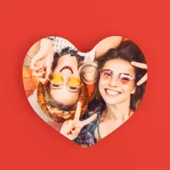 Fotomagnete bestellen. Entscheide dich für deine Lieblingsvariante: Holz oder Kunststoff? Rund, eckig oder herzförmig? Jetzt auswählen, gestalten und bestellen.